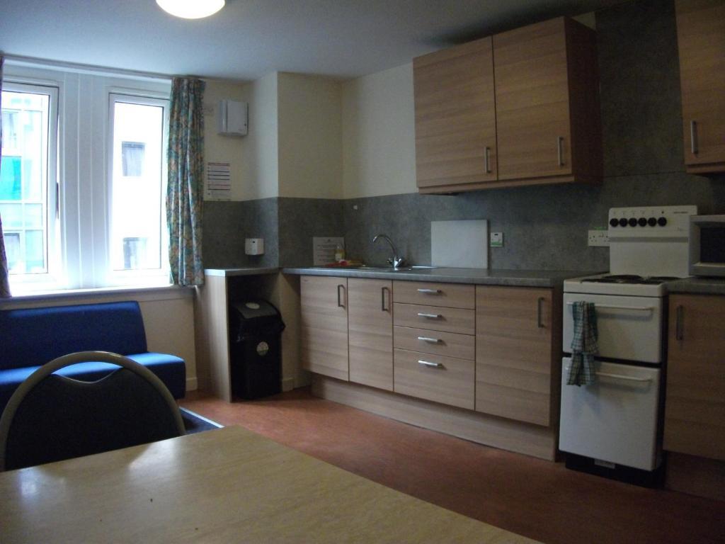 Edinburgh Metro Hostel Room photo