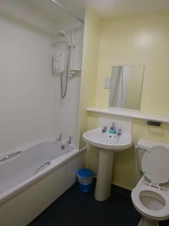 Edinburgh Metro Hostel Exterior photo