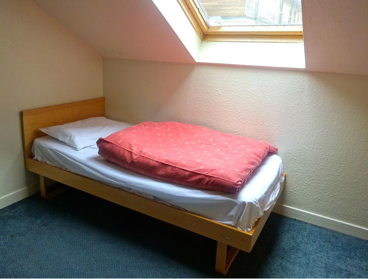 Edinburgh Metro Hostel Exterior photo
